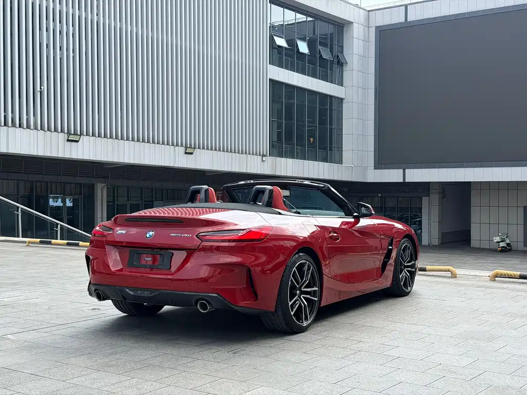 BMW Z4 — миниатюра 12