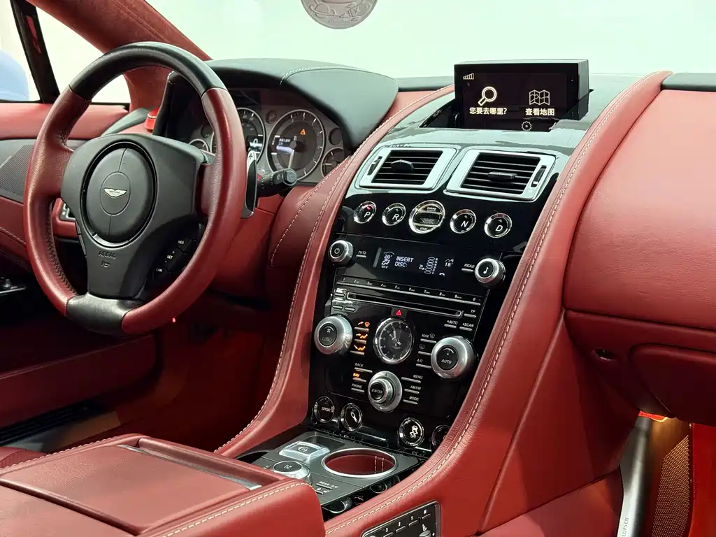 Aston Martin Rapide — миниатюра 23