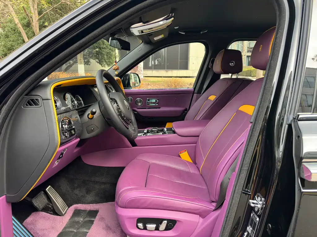 ROLLS-ROYCE CULLINAN