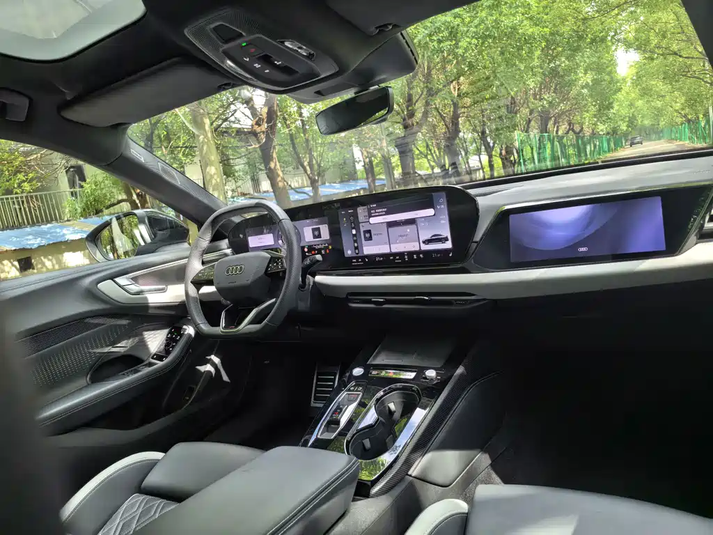 Audi A5L — миниатюра 14
