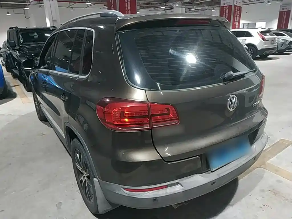 Volkswagen Tiguan — миниатюра 5