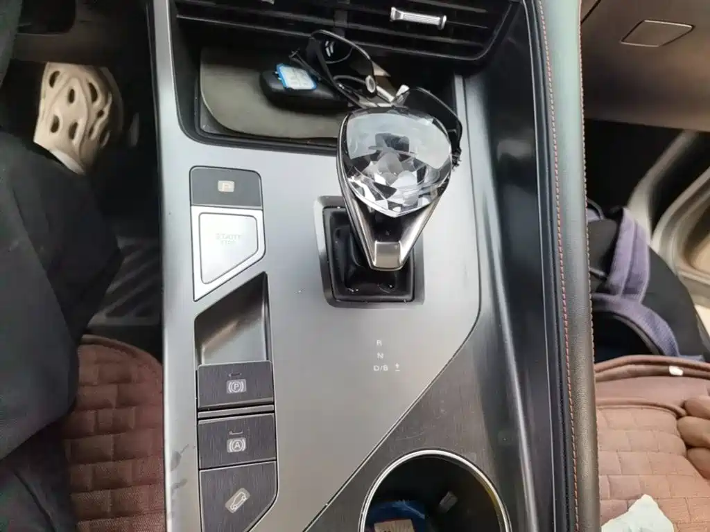Roewe RX5 — миниатюра 14