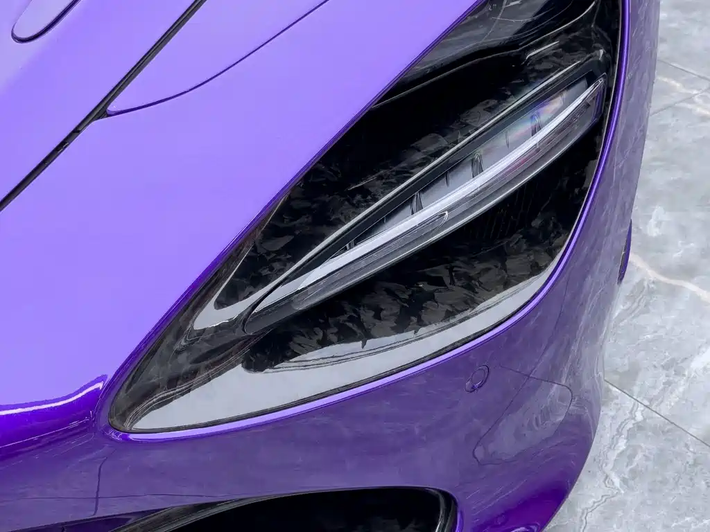 McLaren 720S — миниатюра 13