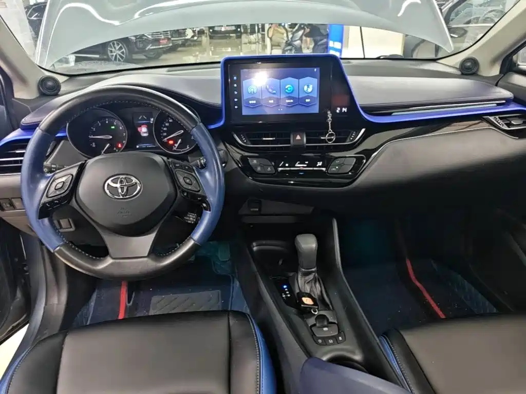 Toyota C-HR — миниатюра 10