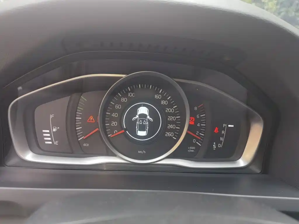 Volvo S60 — миниатюра 4