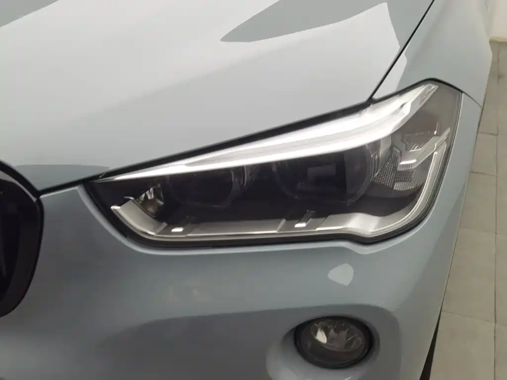 BMW X1 — миниатюра 7