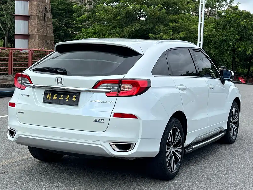 Honda Avancier — миниатюра 6