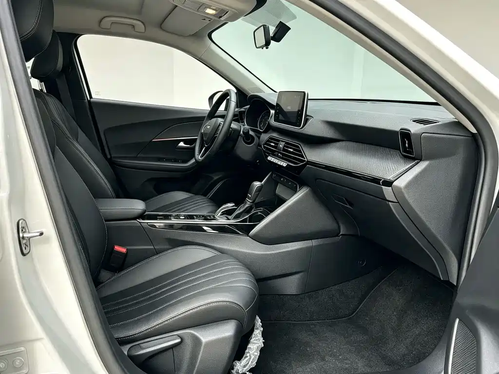 Peugeot 2008 — миниатюра 41