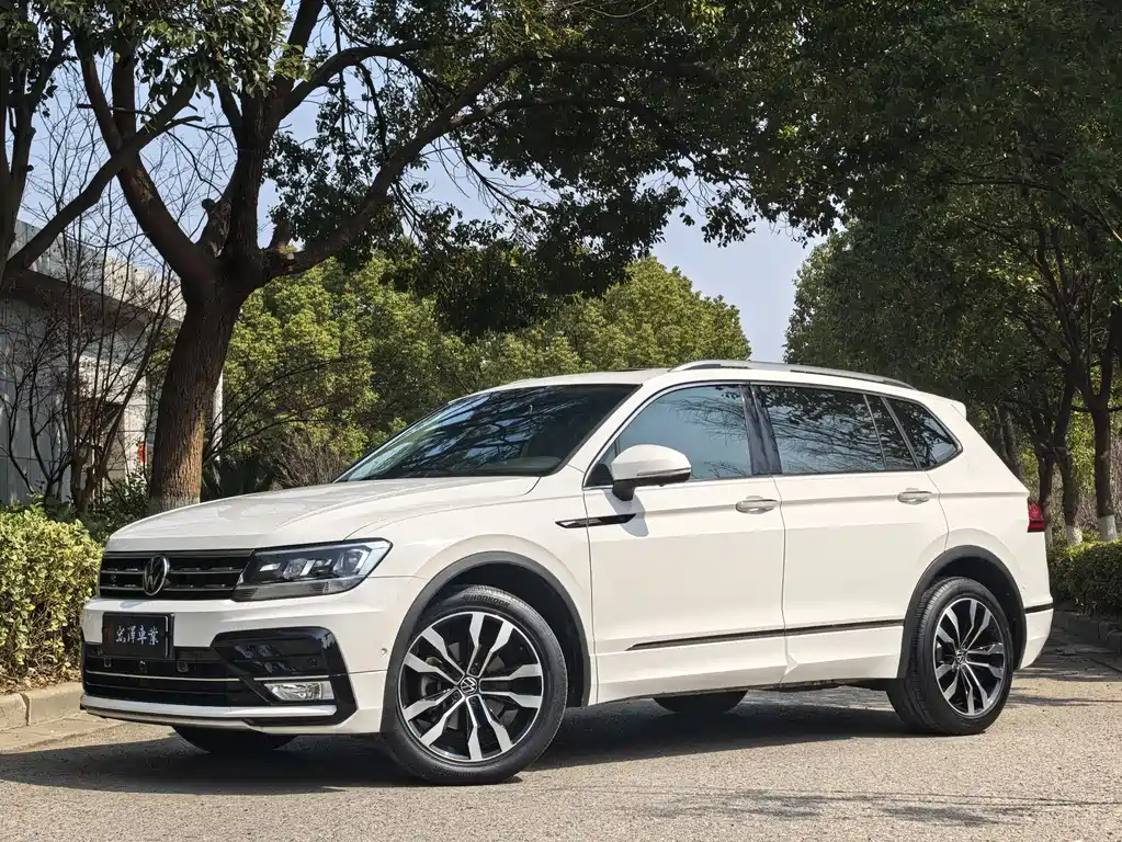 Volkswagen Tiguan L 2021