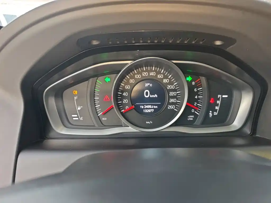 Volvo XC60 — миниатюра 12
