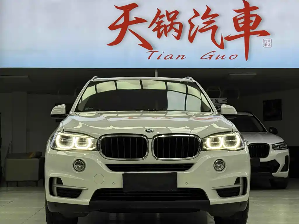 BMW X5 (Import)