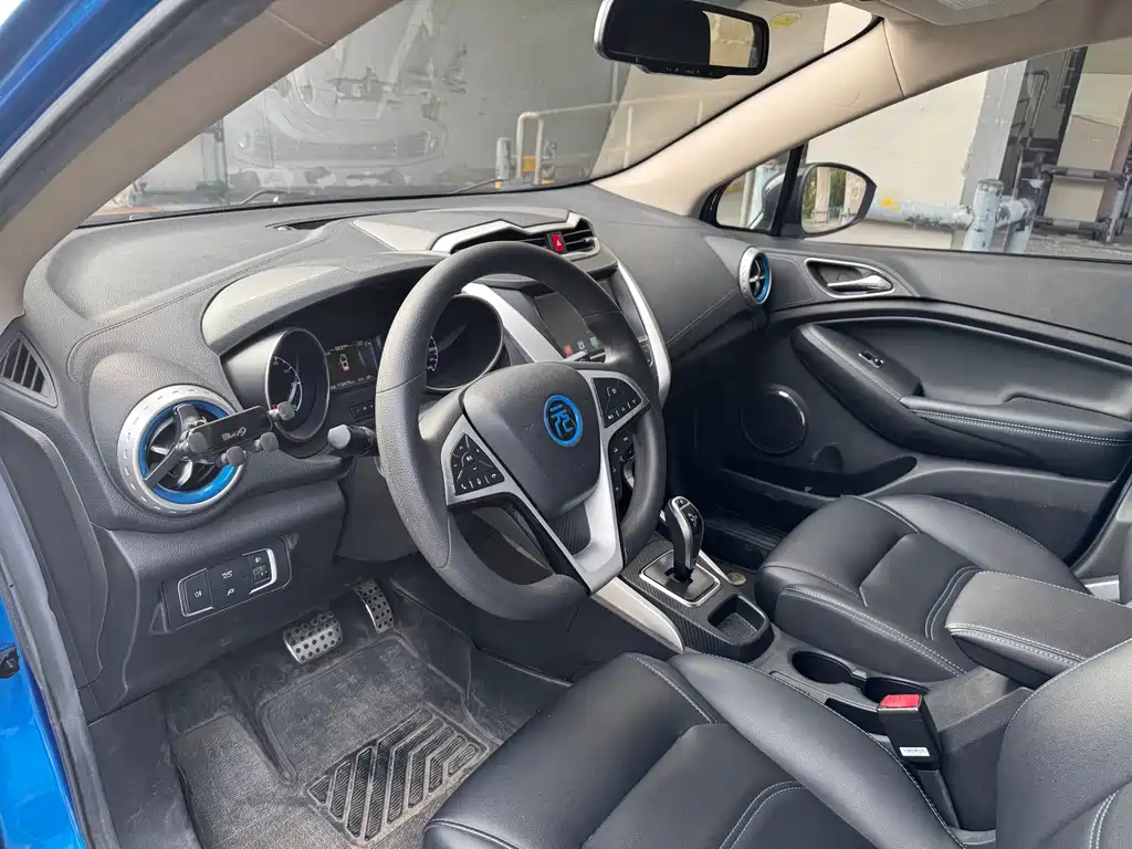 BYD Yuan EV — миниатюра 16