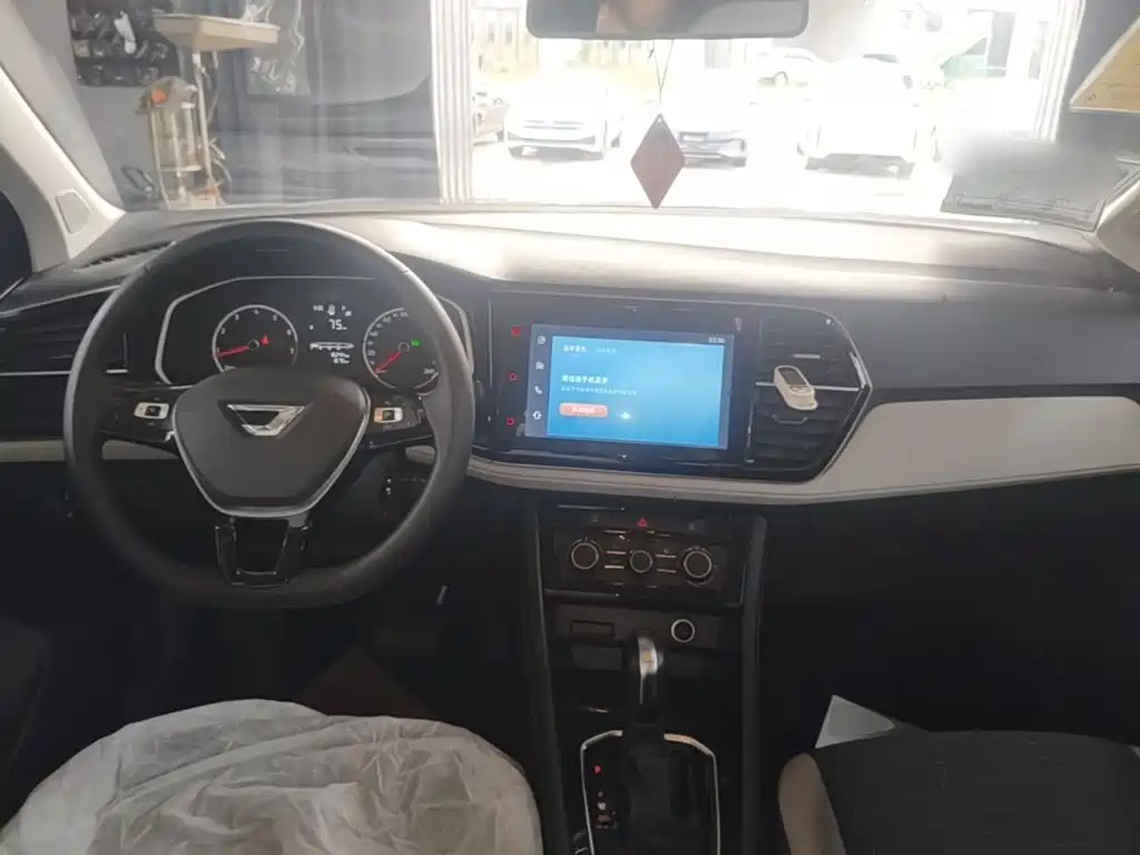Jetta VS5 — миниатюра 10