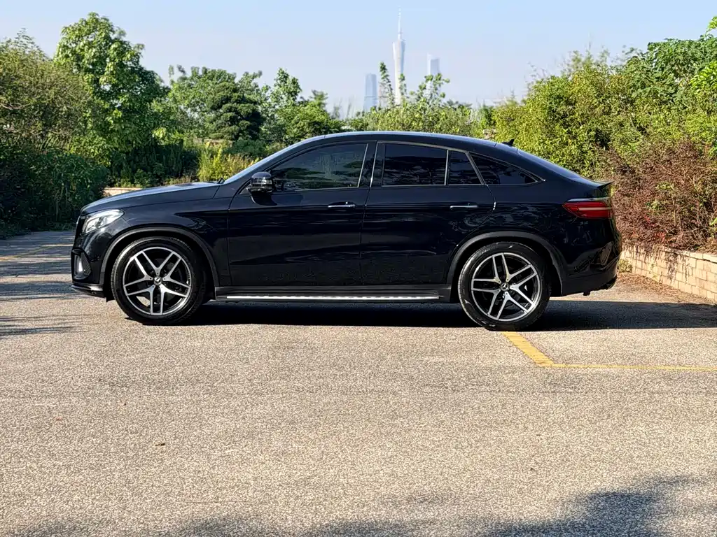Mercedes-Benz GLE 2017 GLE 500 4MATIC SUV