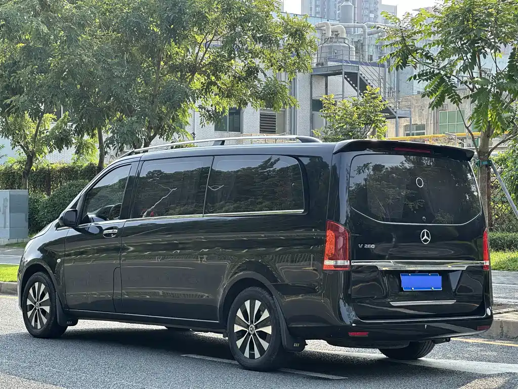 Mercedes-Benz Vito — миниатюра 5