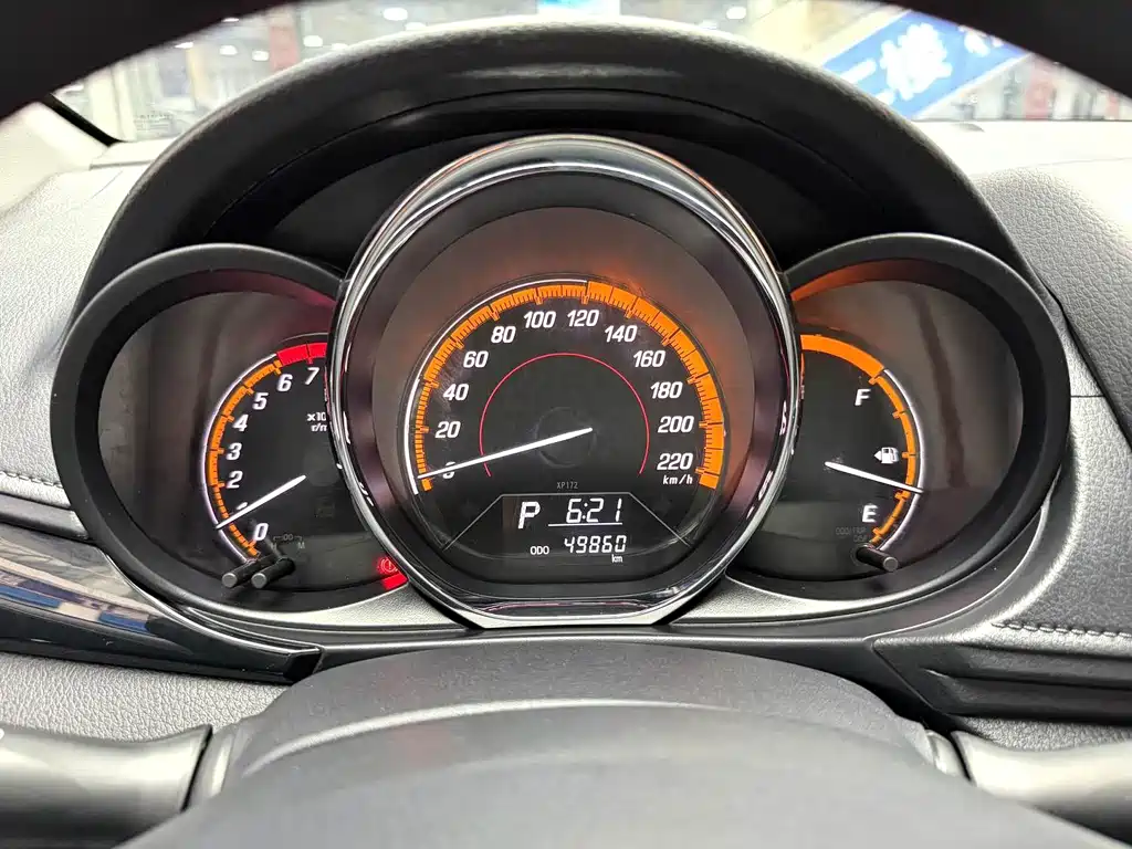 Toyota Yaris L — миниатюра 14