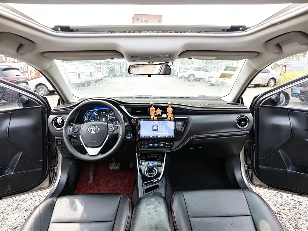 Toyota Corolla — миниатюра 10