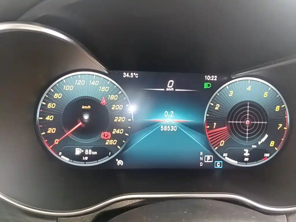 Mercedes-Benz C-Class — миниатюра 12