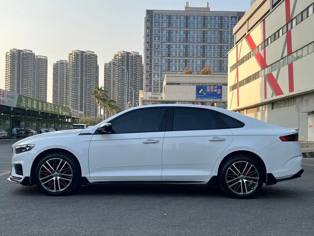 GEELY AUTOMOBILE XINGRUI