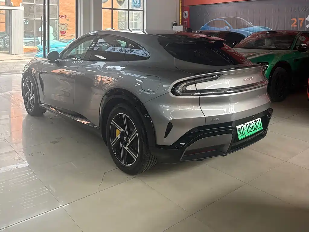 XIAOMI CAR XIAOMI YU7