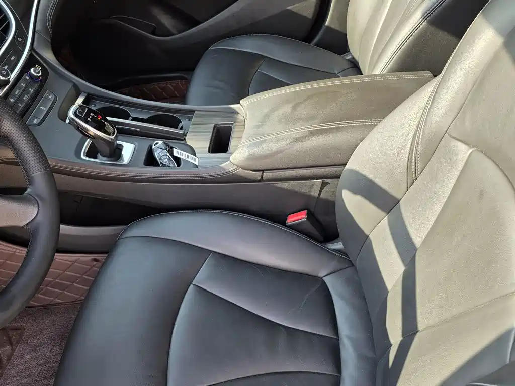 Buick LaCrosse — миниатюра 9