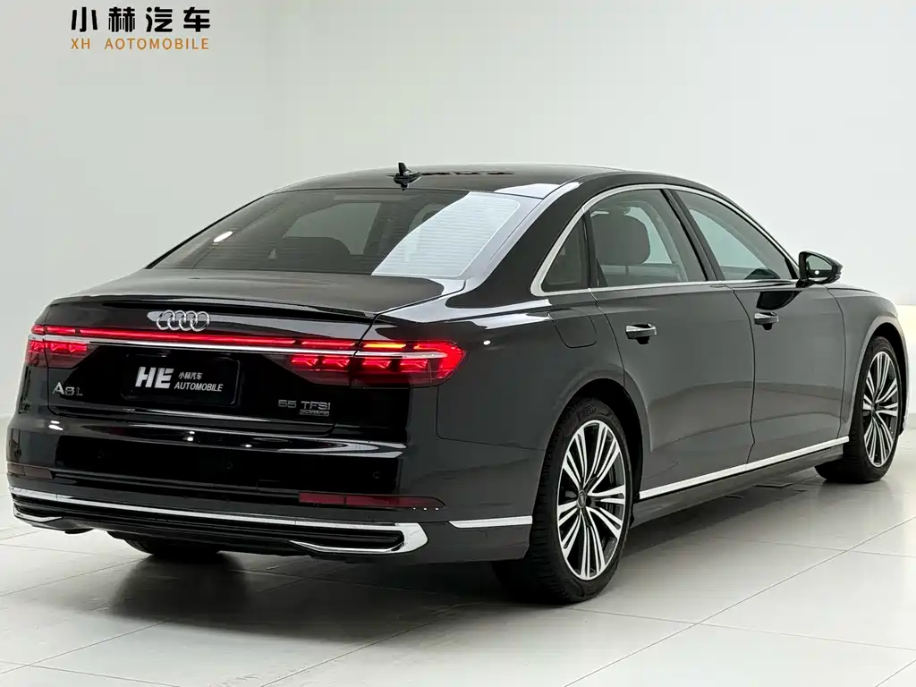 Audi A8 — миниатюра 4