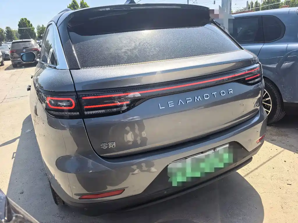 Leapmotor Leapmotor C11 — миниатюра 9