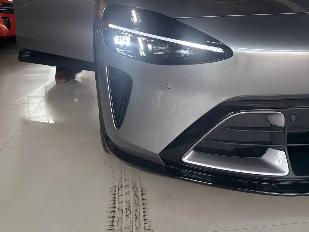 XIAOMI CAR XIAOMI YU7