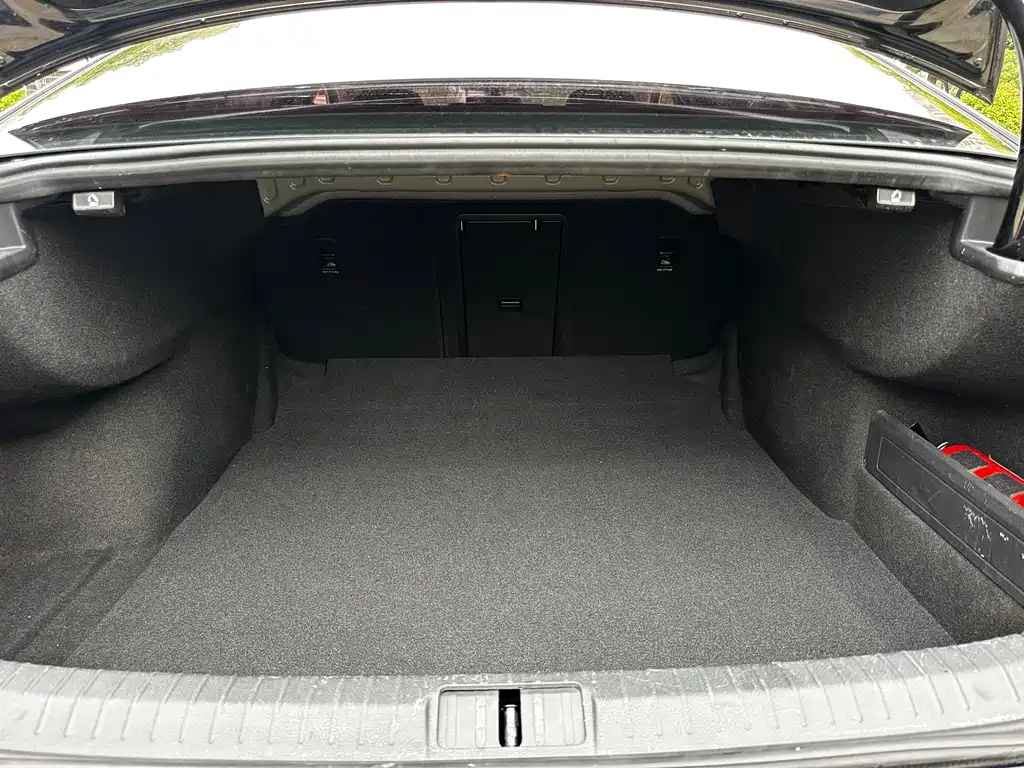 Volkswagen Magotan — миниатюра 15