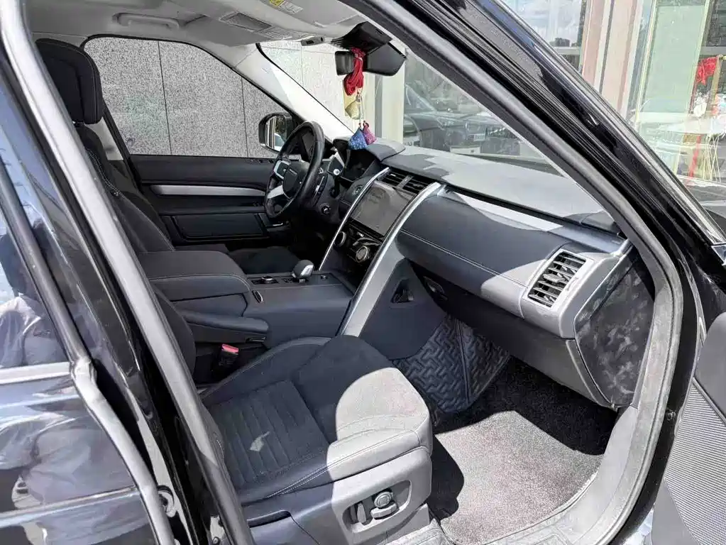 Land Rover Discovery — миниатюра 4