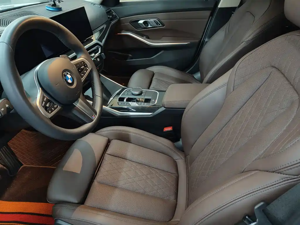 BMW 3 Series — миниатюра 4