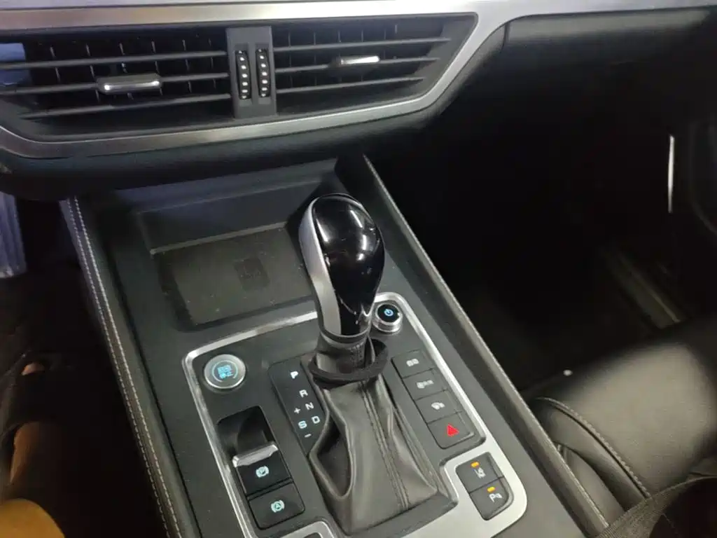 BYD Tang — миниатюра 14