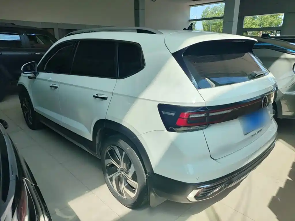 Volkswagen Tharu — миниатюра 5