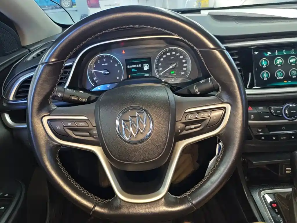 Buick Excelle — миниатюра 11