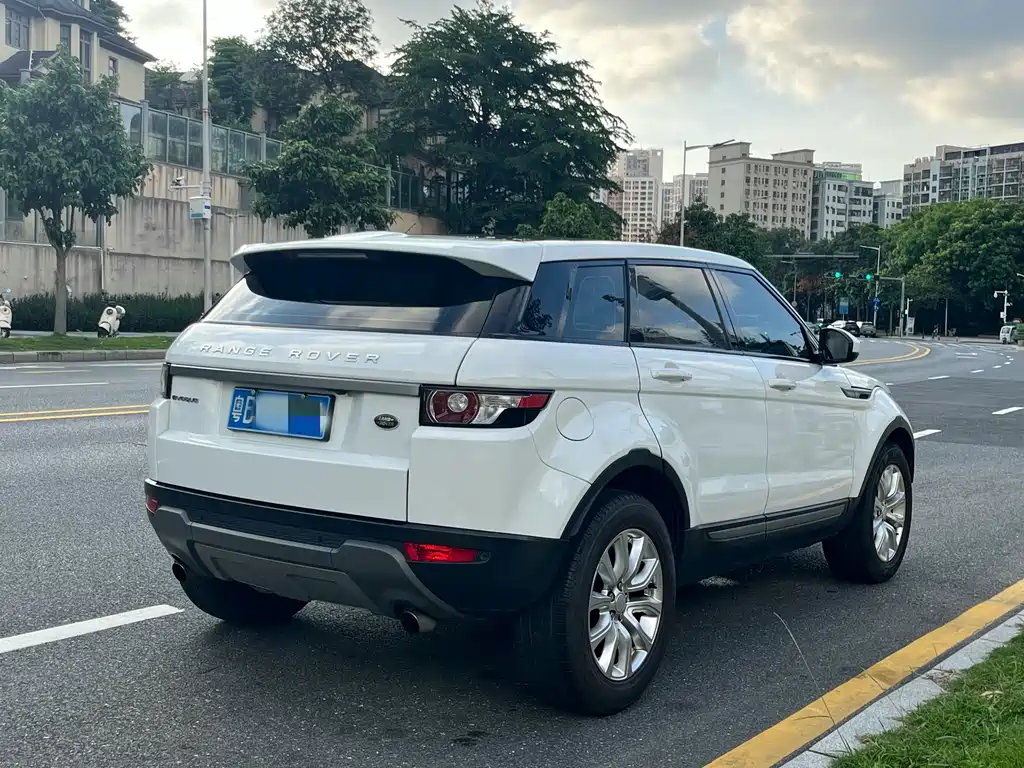 Land Rover Range Rover Evoque 2015 2.0T