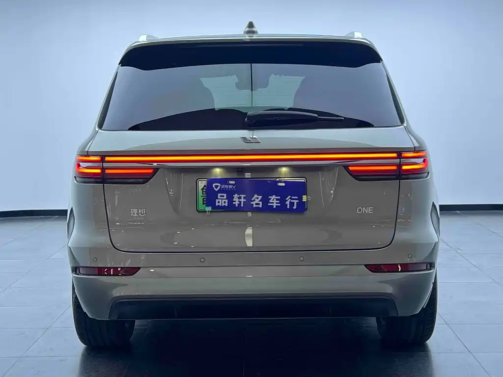 Li Auto Li ONE — миниатюра 5