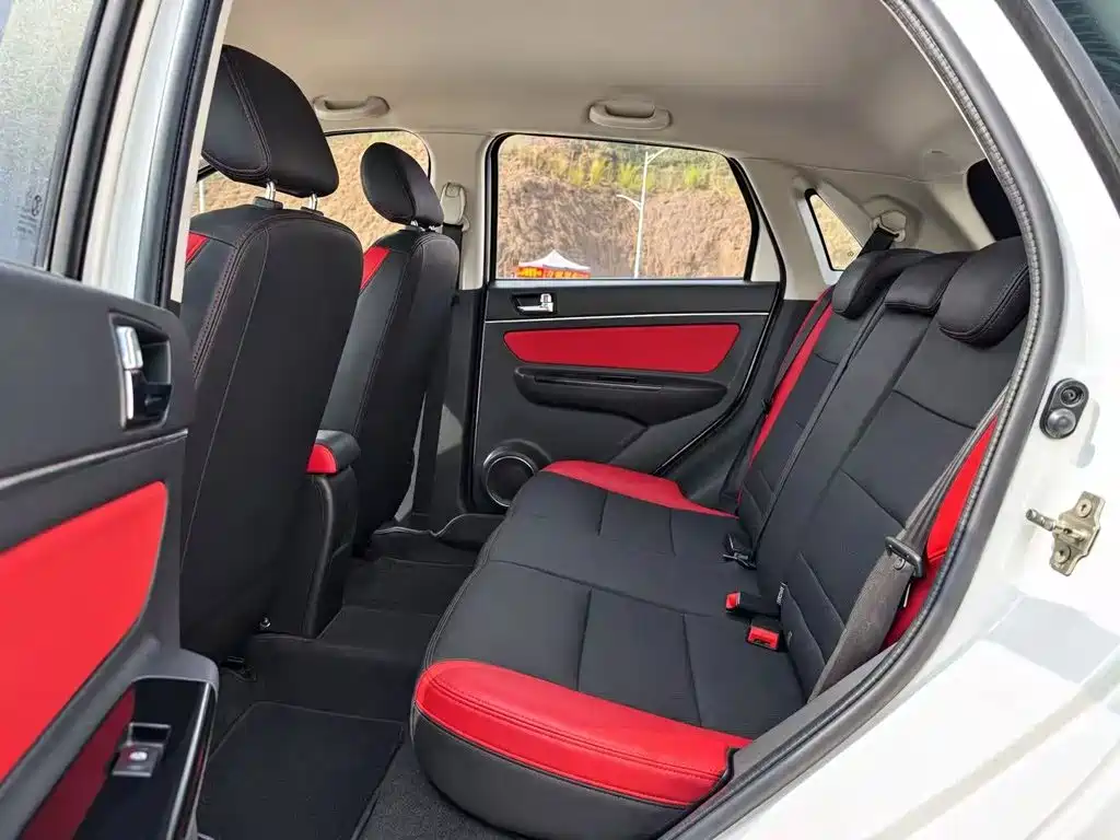 BAIC Senova X25 — миниатюра 6