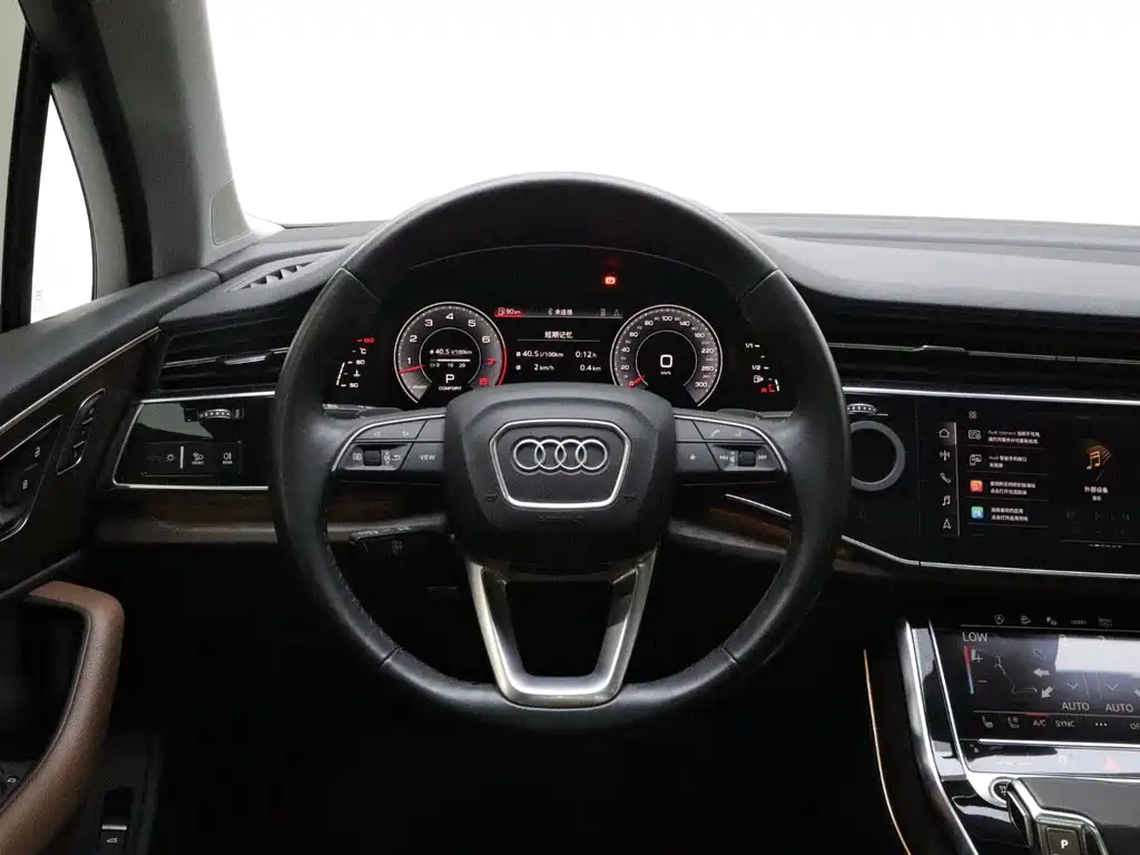 Audi Q7 — миниатюра 15