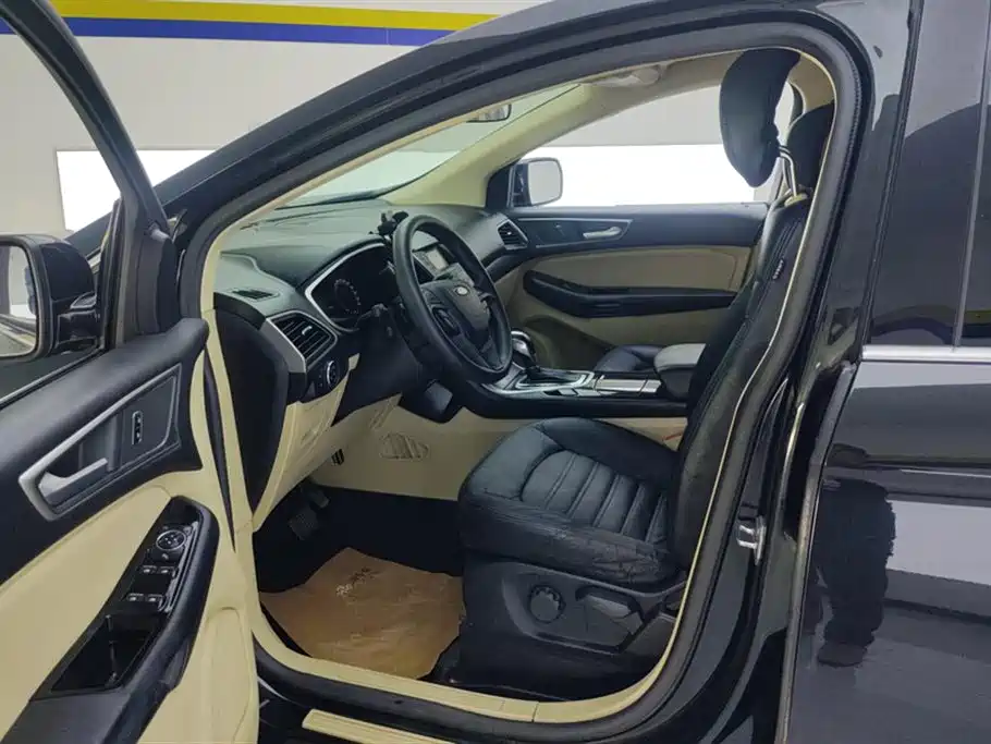Ford Edge 2016 EcoBoost 245 5 мест