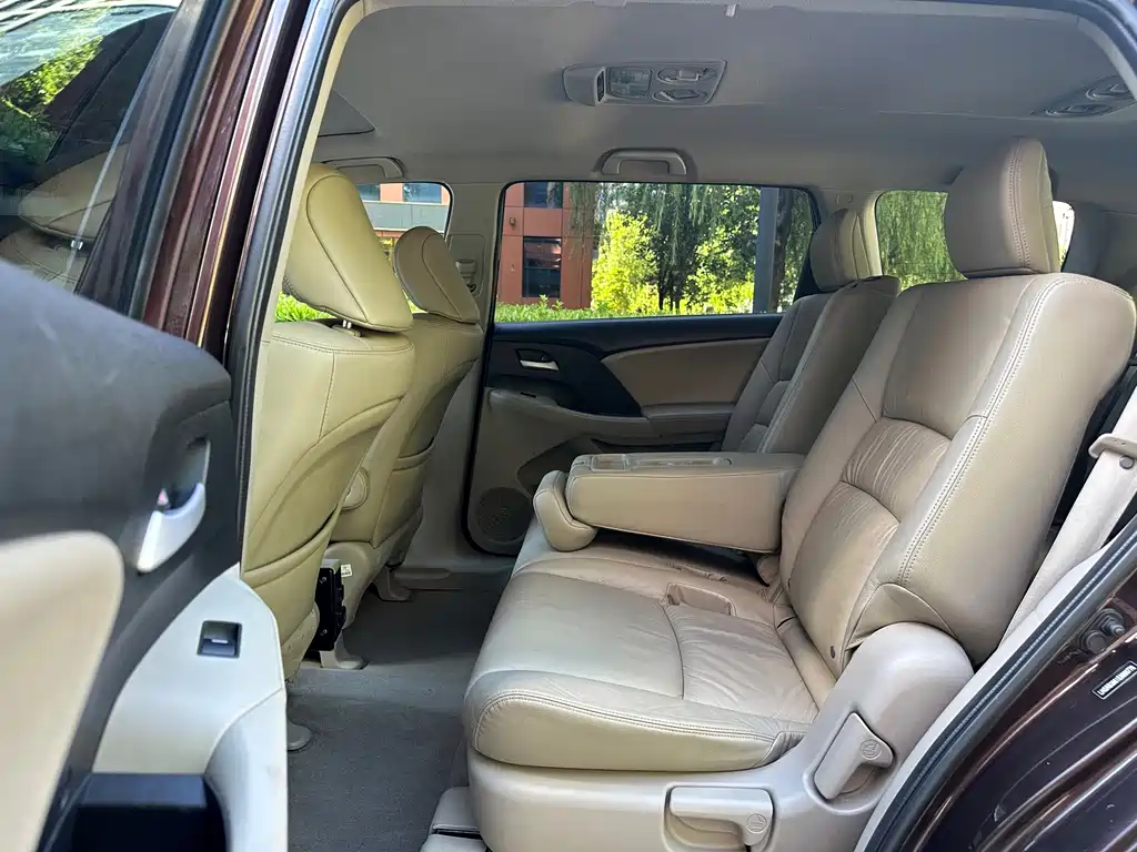 Honda Odyssey — миниатюра 8