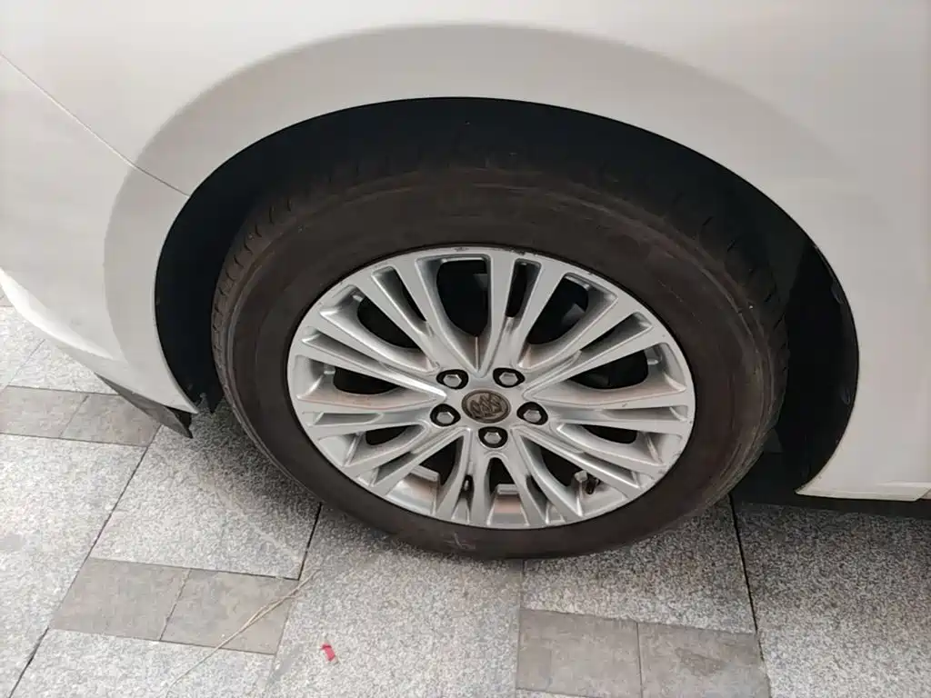 Buick Excelle — миниатюра 23