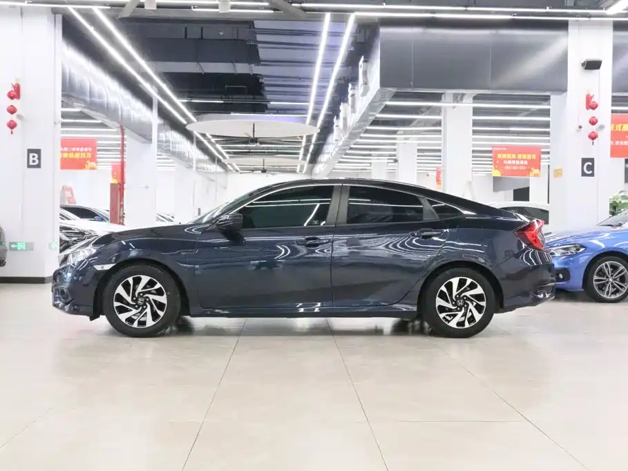Honda Civic — миниатюра 3