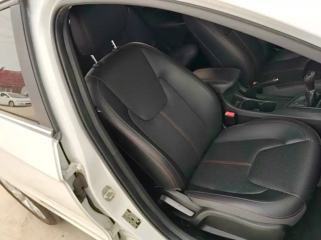Chery Arrizo 5 — миниатюра 25