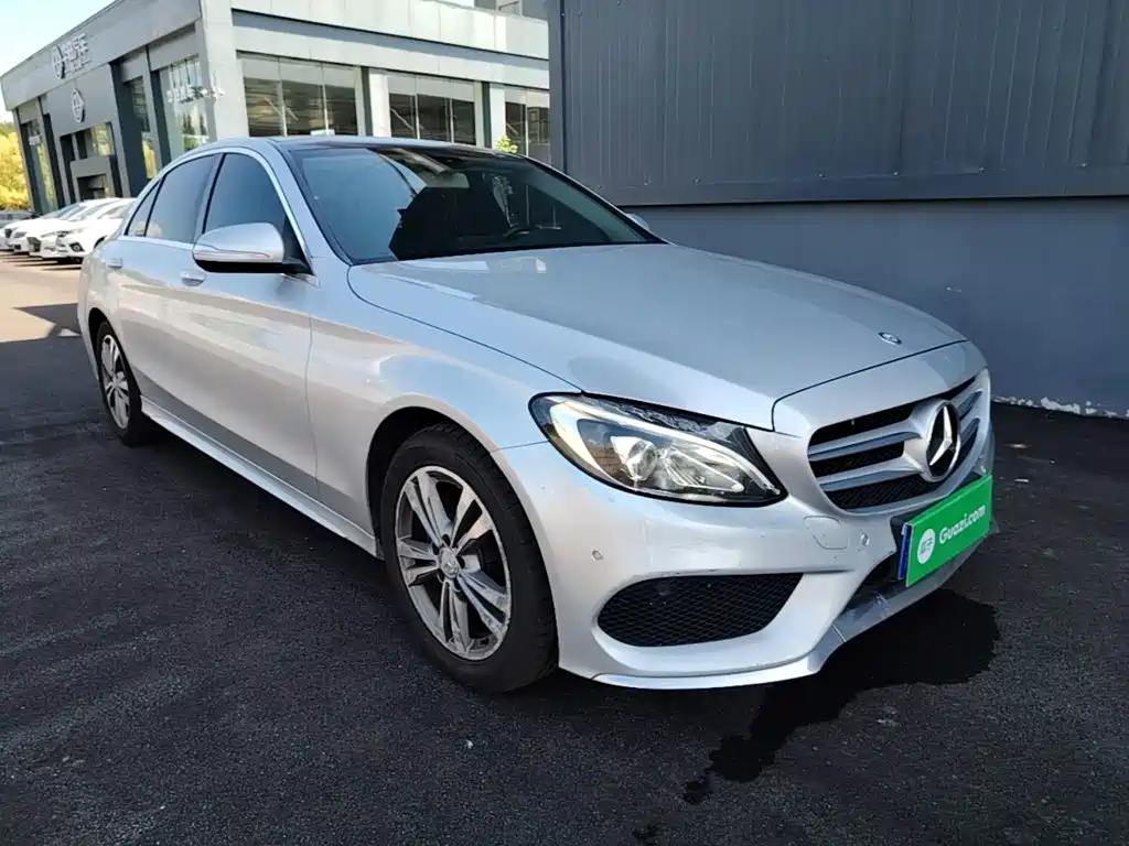 Mercedes-Benz C-Class — миниатюра 4