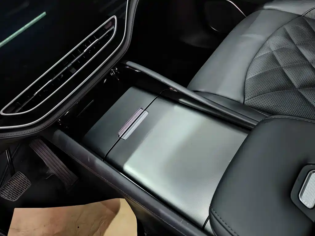 Roewe Feifan R7 — миниатюра 10