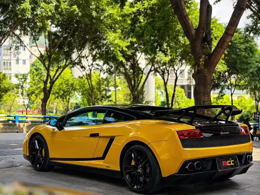 Lamborghini Gallardo 2012 LP 560-4 Gold Edition