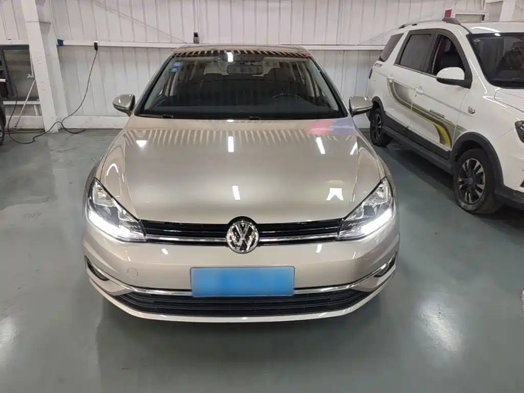 Volkswagen Golf — миниатюра 3