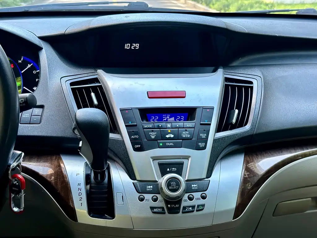 Honda Odyssey — миниатюра 15