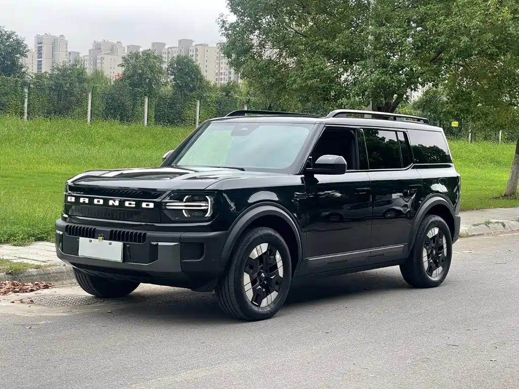 Ford Bronco Basecamp — миниатюра 2