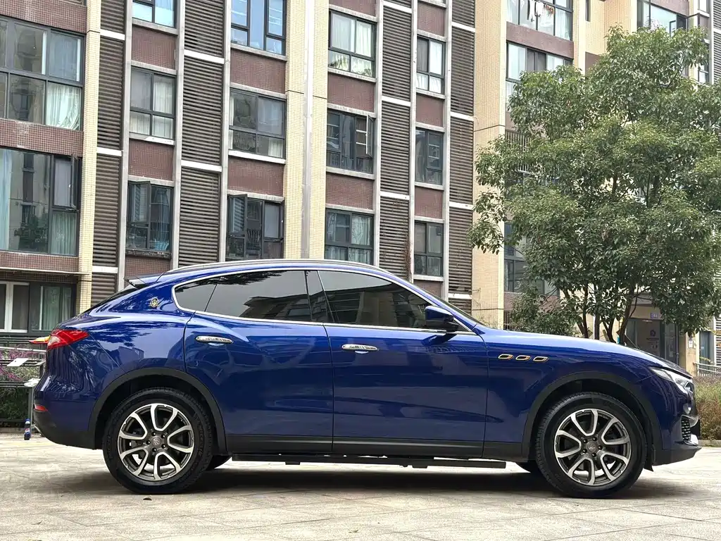 Maserati Levante — миниатюра 4